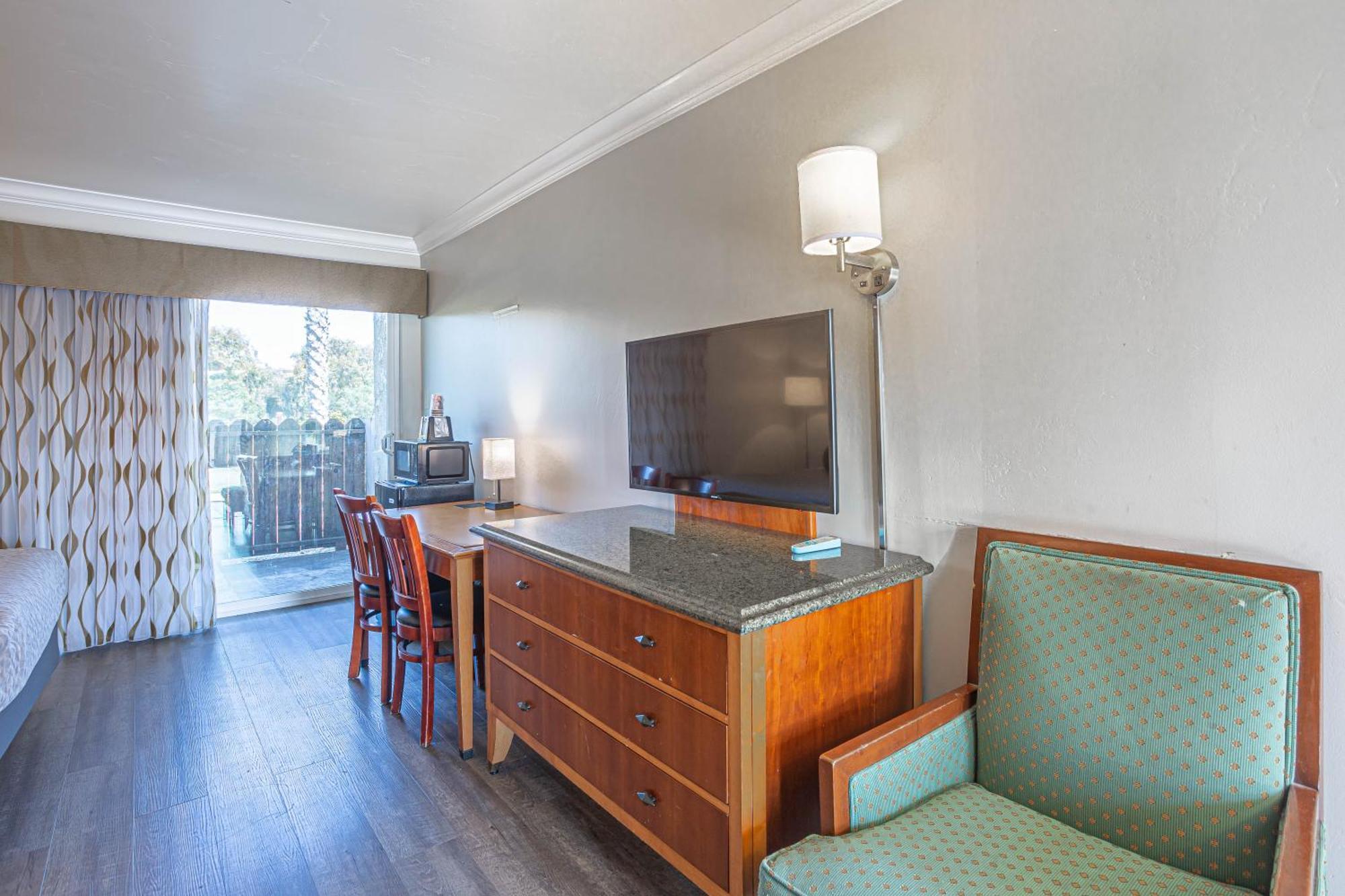 Aloha Hotel Arroyo Grande